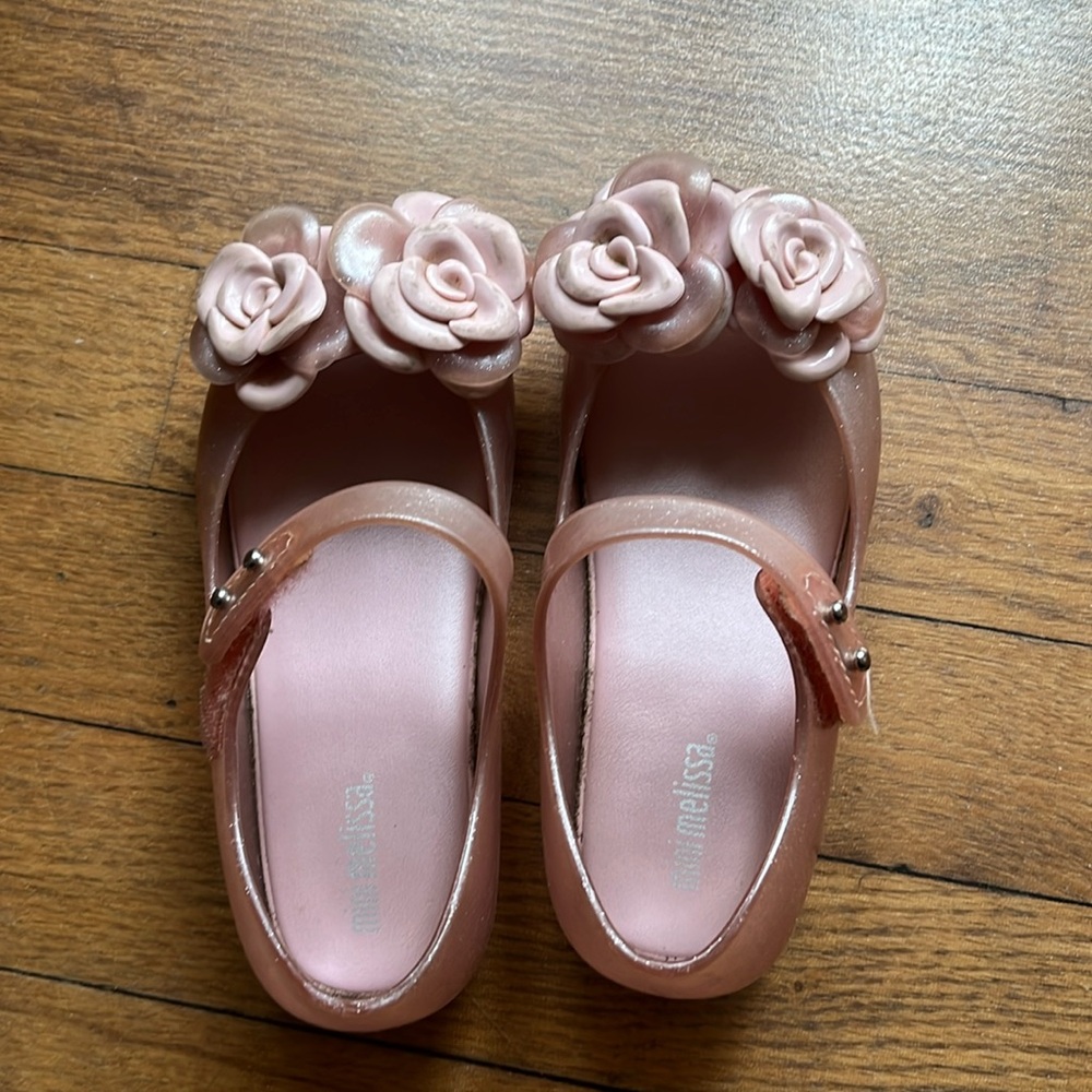 Mini Melissa US10